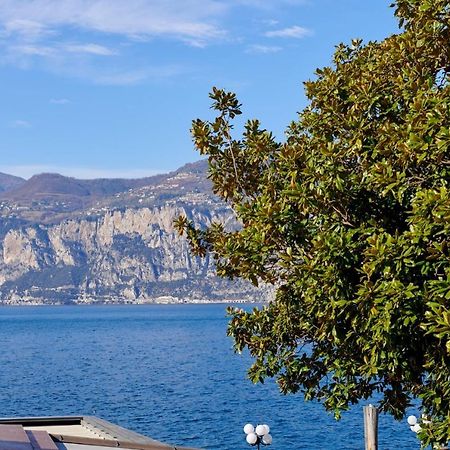 Lake Front Casa Christina Мальчезіне Екстер'єр фото